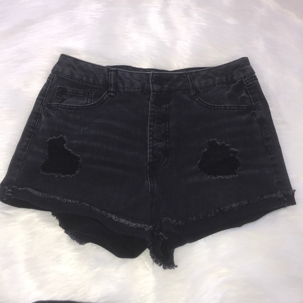 Black Shorts!⚡️